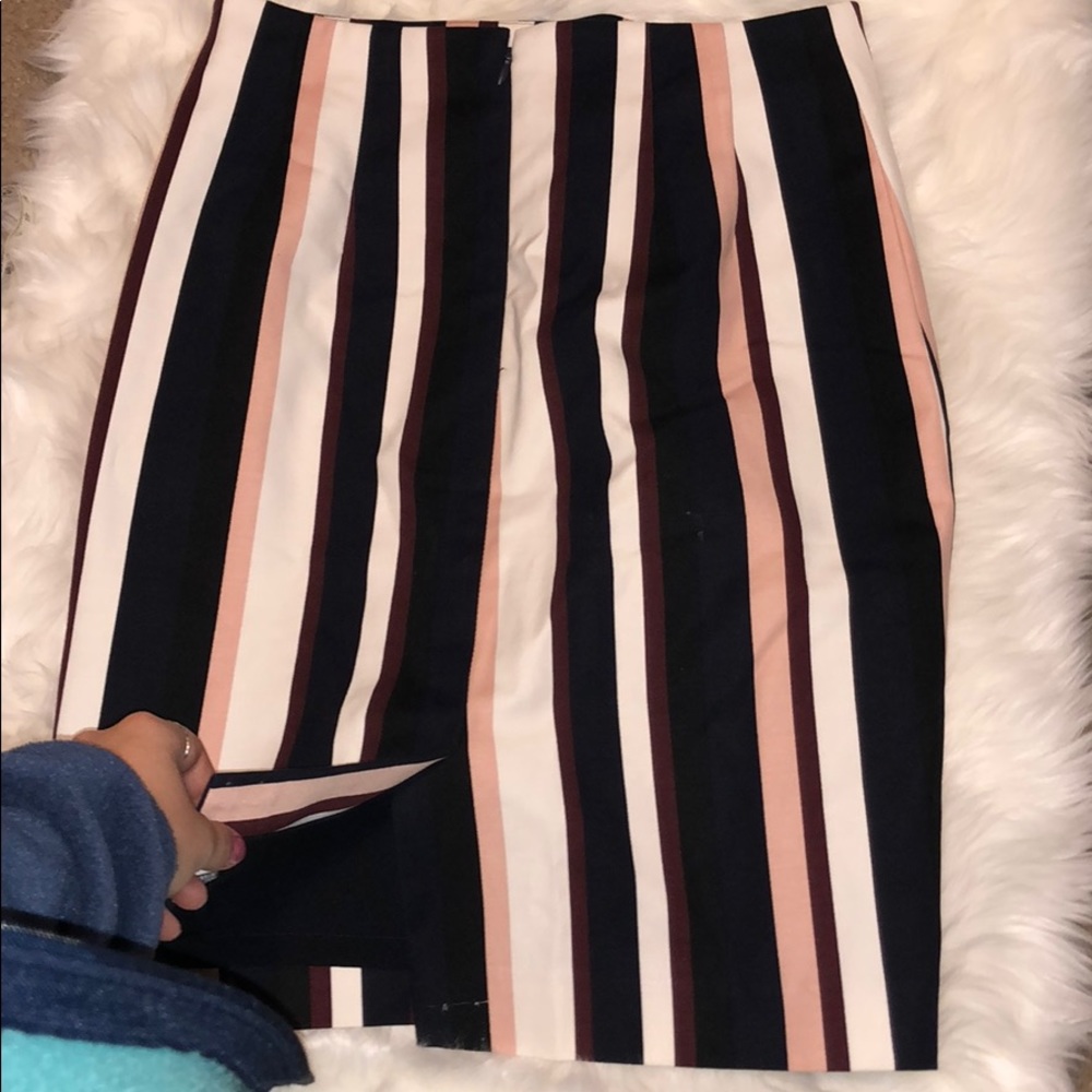 Ann Taylor petite Skirt - Picture 6 of 6